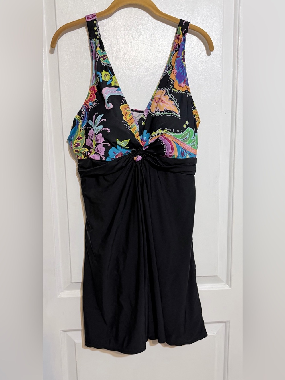 Mazu Black Swimdress with Colorful Paisley Print Bust 20w